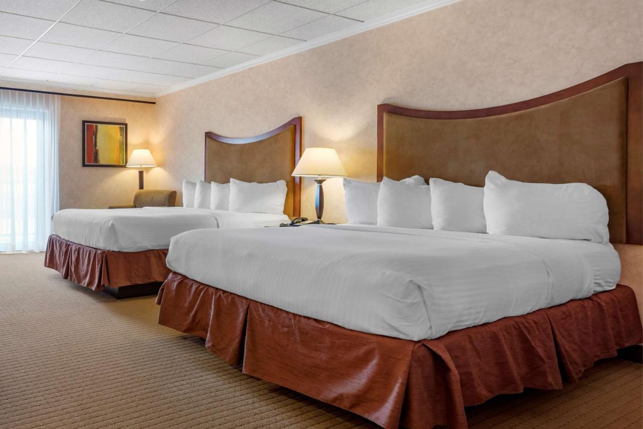 Best Western Plus Oswego Hotel And Conference Center Exterior foto
