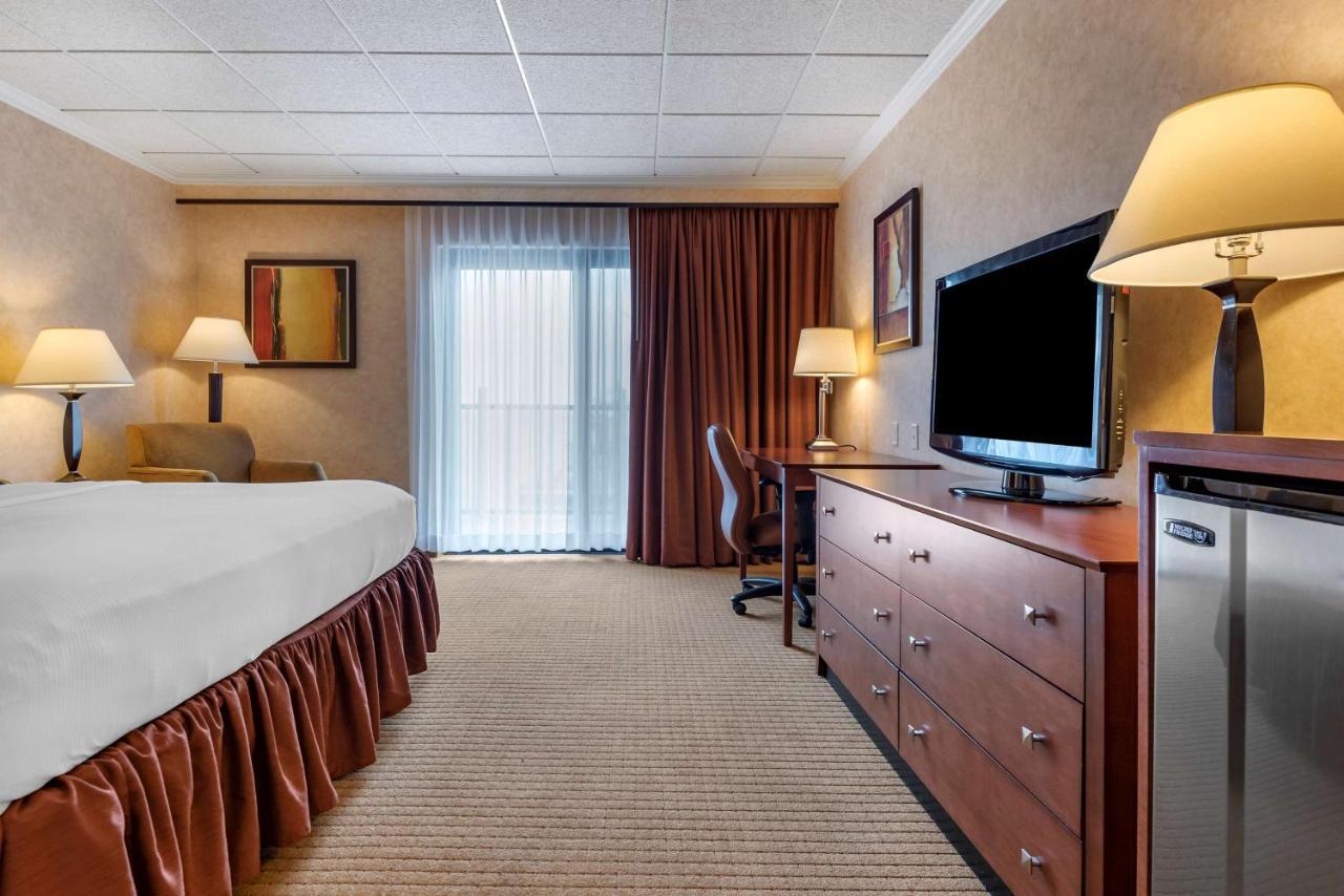 Best Western Plus Oswego Hotel And Conference Center Exterior foto