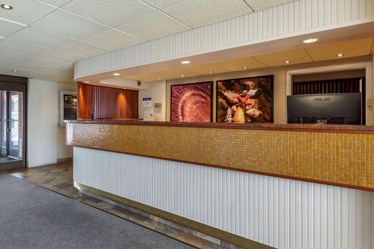 Best Western Plus Oswego Hotel And Conference Center Exterior foto