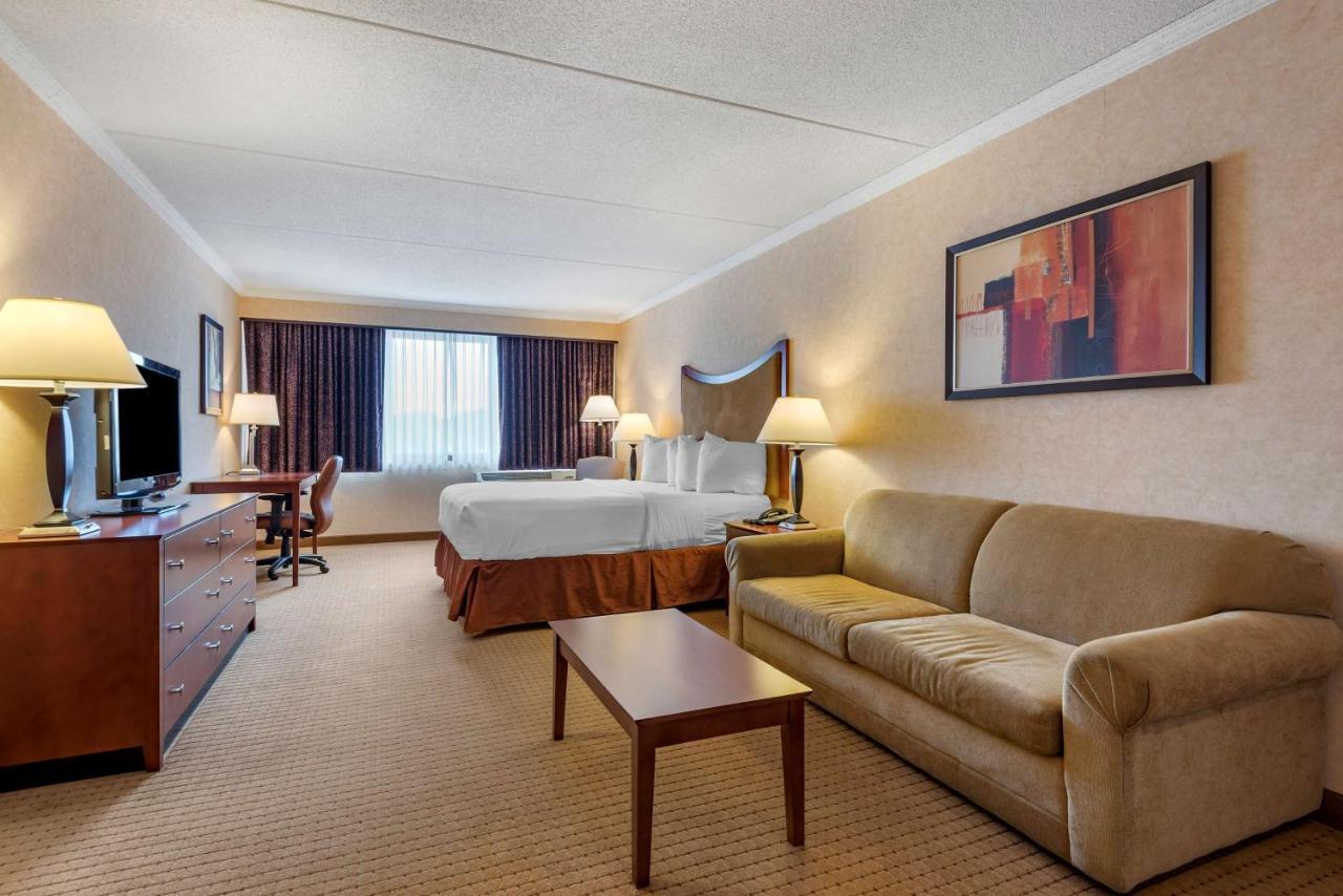 Best Western Plus Oswego Hotel And Conference Center Exterior foto