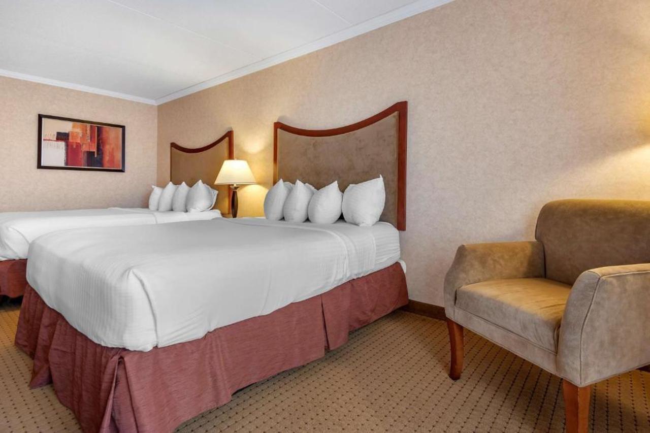Best Western Plus Oswego Hotel And Conference Center Exterior foto